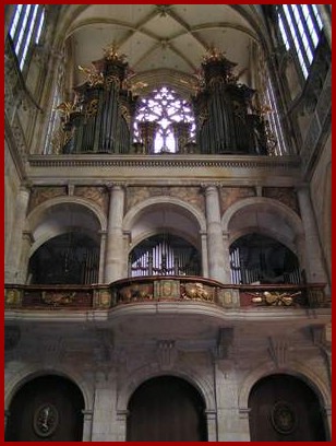 12 - Orgel.jpg